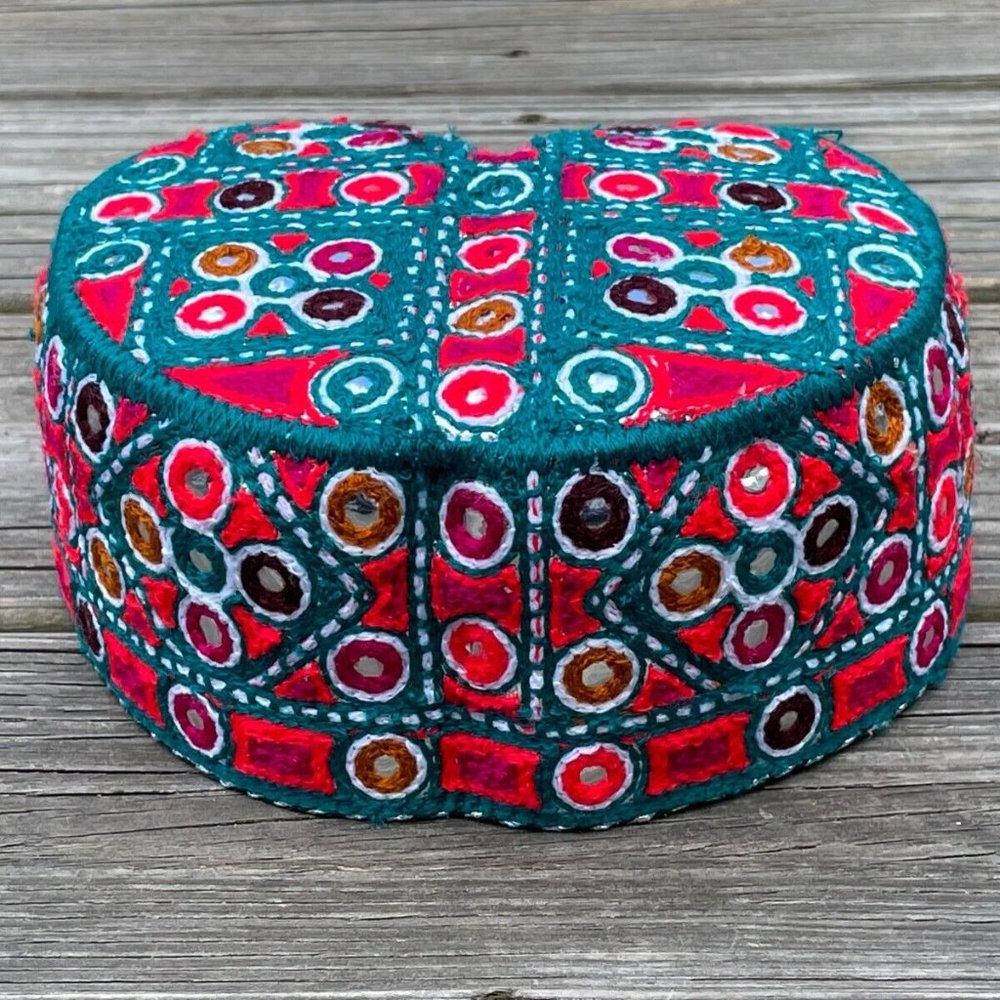 Sindhi Men Hat Handmade Cultural Embroidery Multi Color Traditional Topi Cap Hat - Picture 5 of 10